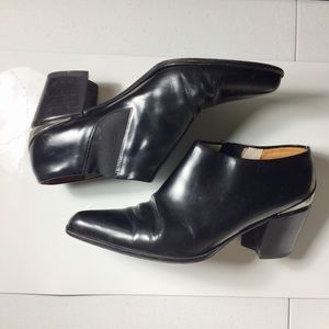 Via Spiga Shoes - Via Spiga Black Shoe Boot Size 8.5 Metal Plate Via Spiga Shoes - Via Spiga Black Shoe Boot Size 8.5 Metal Plate